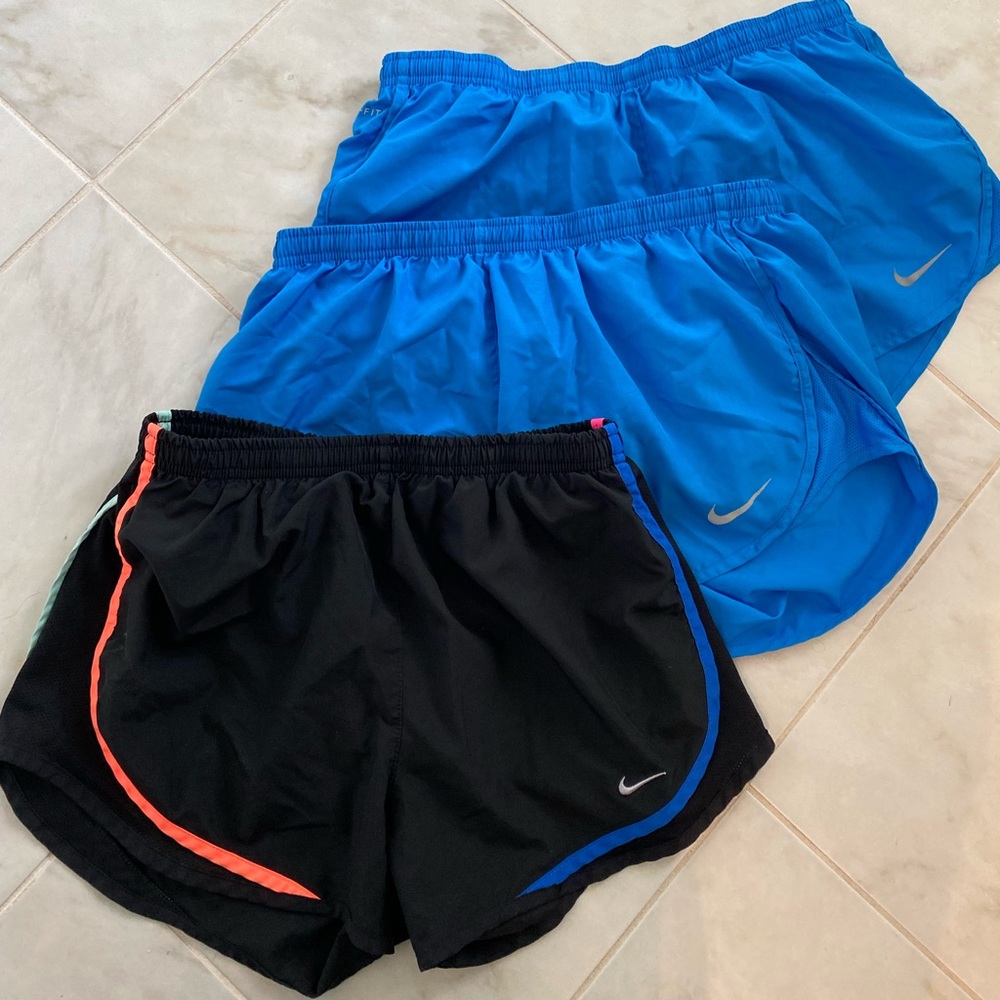 Size Medium, Nike Shorts Bundle! (3 Shorts Included)